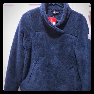 The North Face Campshire Fleece pullover
